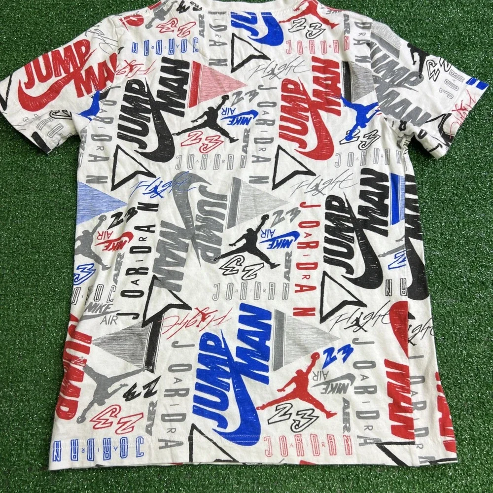 Nike Air Jordan All Over‎ Print Short Sleeve T-Shirt White Youth Medium